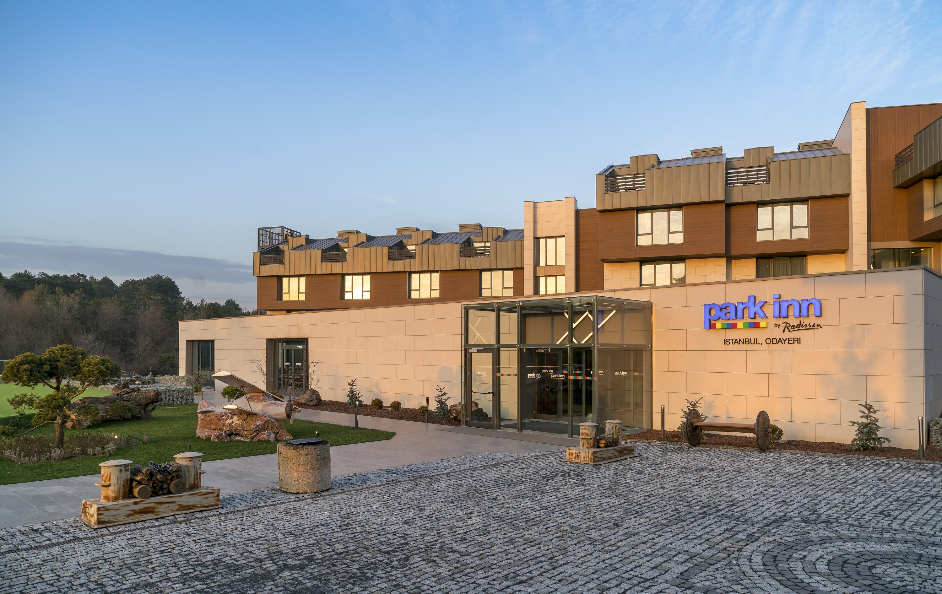 Park Inn By Radisson Istanbul Airport Odayeri Esterno foto